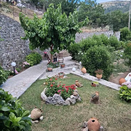 το κονάκι * Lagkadia
